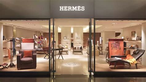 hermes stores in taipei.